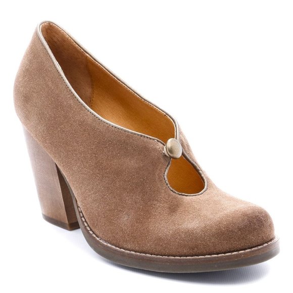 Latigo Shoes - Latigo Shoes Flame Suede Booties - Size 7